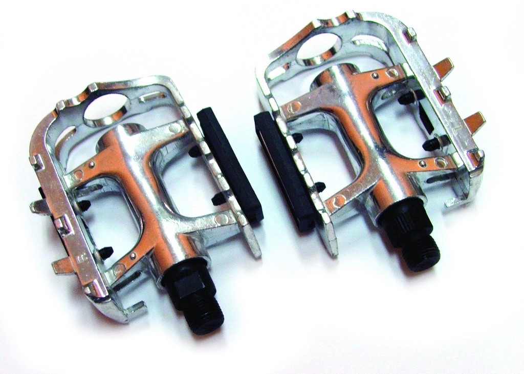 PEDALE-ALU SRED/ALU OKV.FP-976