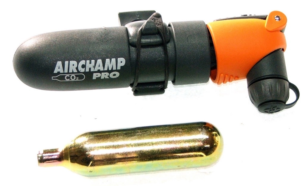 PUMPA-PVC SKS AIRCHAMP PRO 129