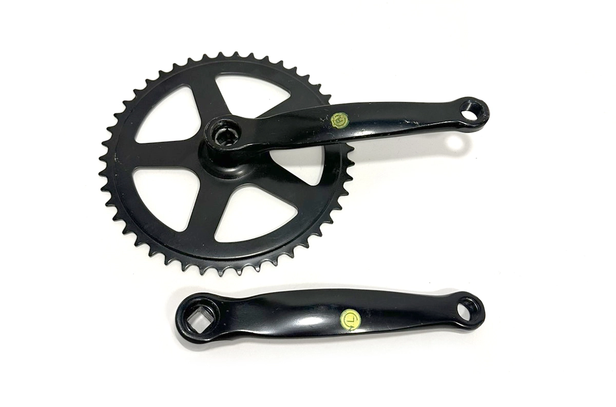 SR.POGON-KLASIČNI Z46 ČETVRTASTI OMA