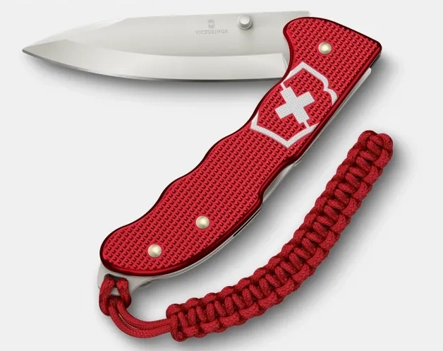 NOŽ VICTORINOX EVOKE ALOX RED 0.9415.D20
